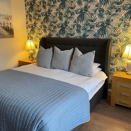 Roker Cottage, Luxury Seaside Apartment, Private Parking, Sky Tv Sunderland  Esterno foto
