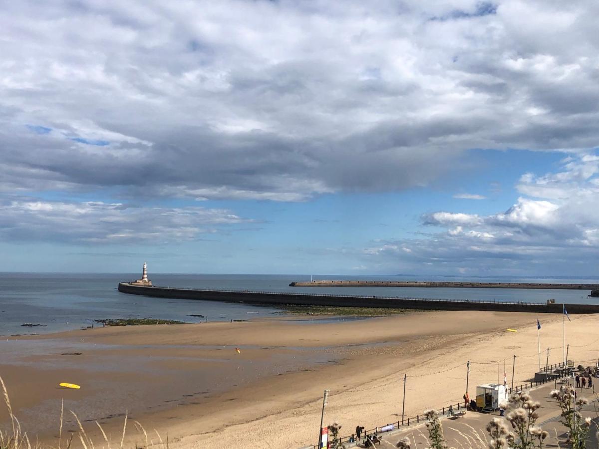 Roker Cottage, Luxury Seaside Apartment, Private Parking, Sky Tv Sunderland  Esterno foto