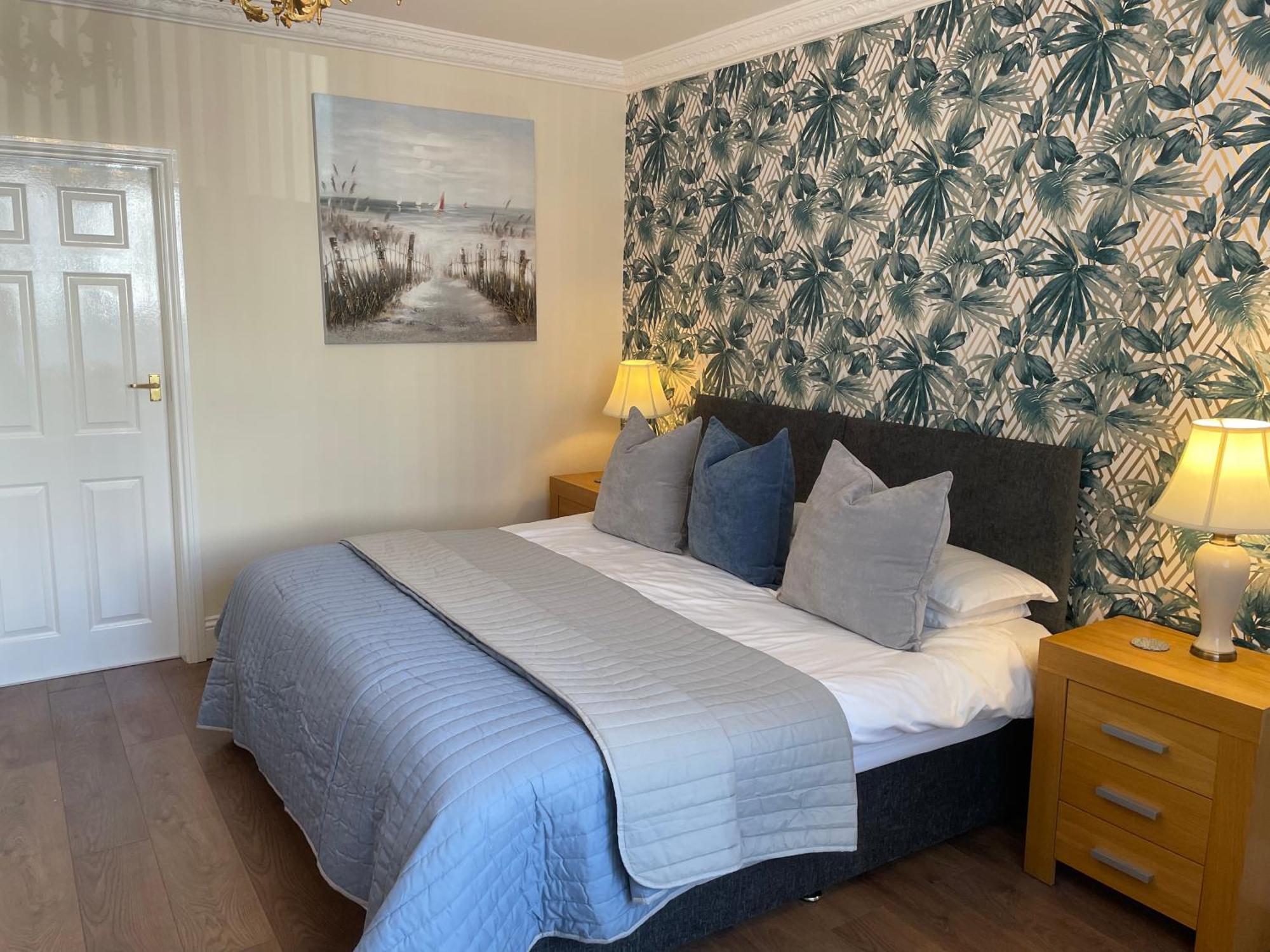 Roker Cottage, Luxury Seaside Apartment, Private Parking, Sky Tv Sunderland  Esterno foto