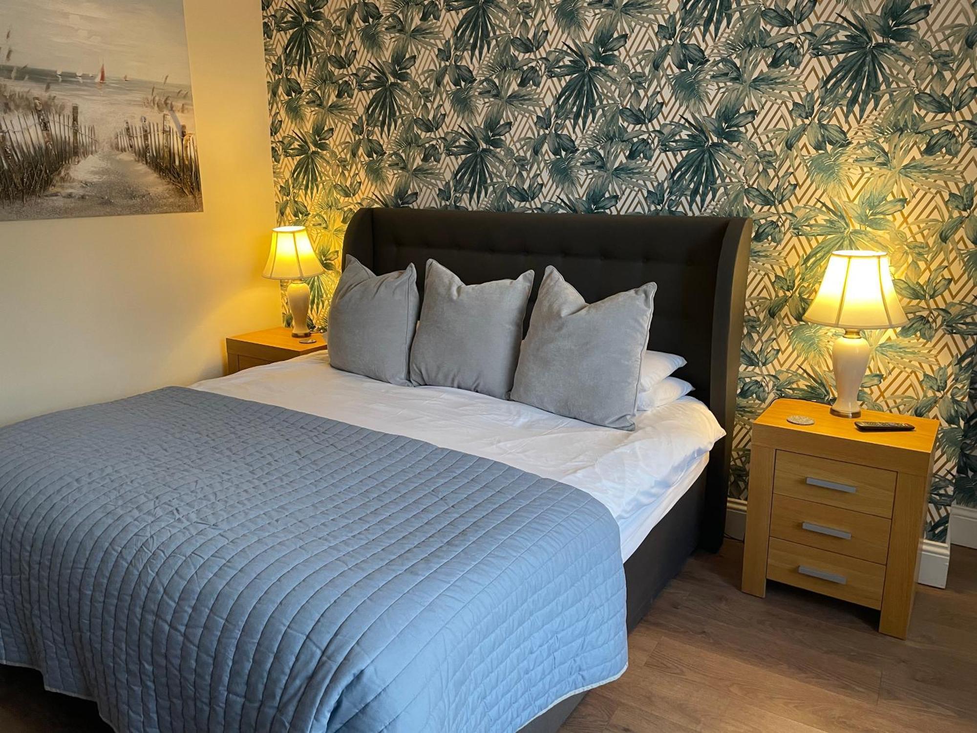 Roker Cottage, Luxury Seaside Apartment, Private Parking, Sky Tv Sunderland  Esterno foto